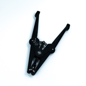 Pince manchon HELAVIA KY