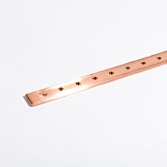 Barre cuivre taraudée