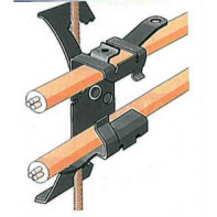 Attaches métalliques pour câble